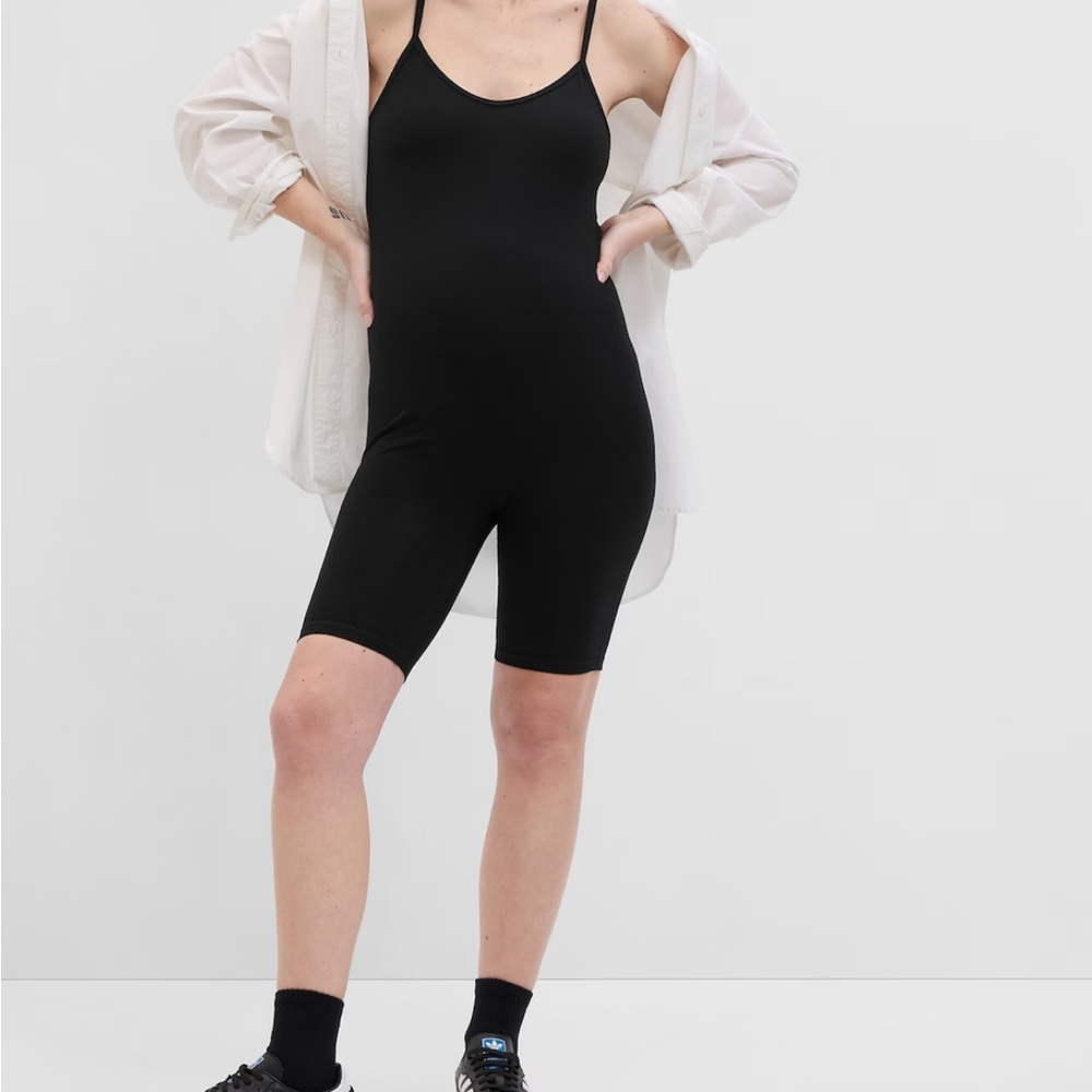 Gap Maternity Ribbed One Piece - Picture 3 of 4